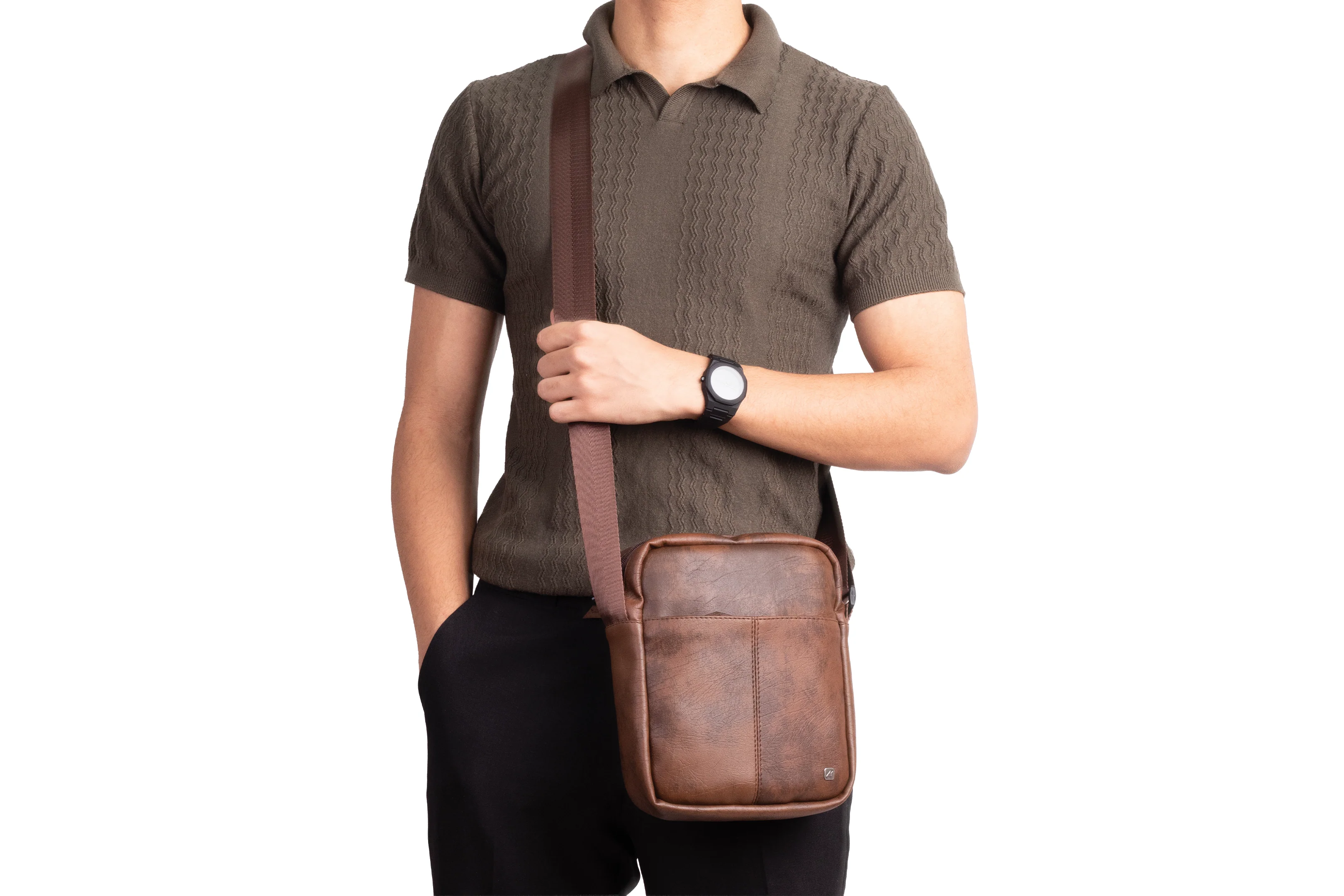 Ar Leather Set - Image 16