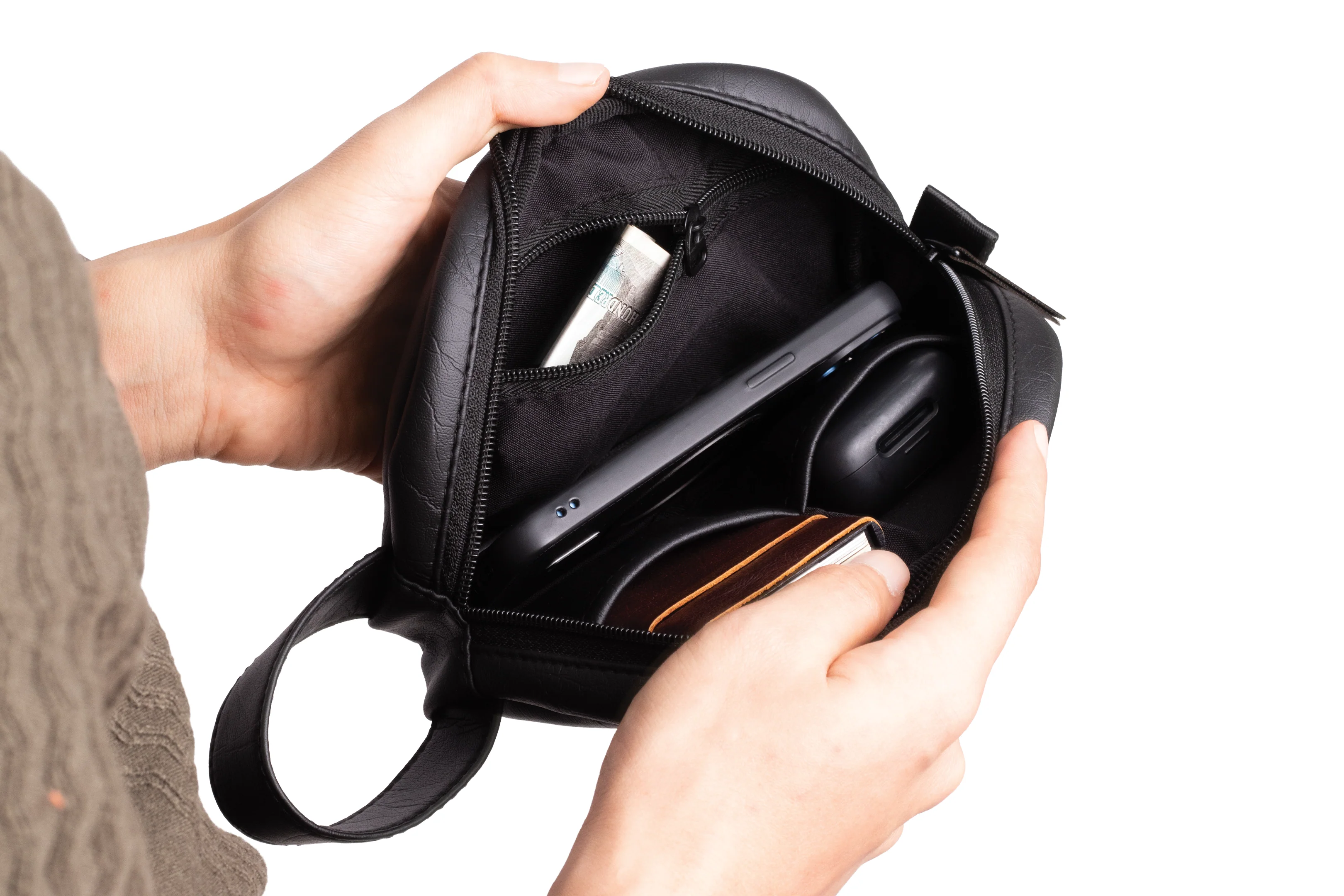 Ar Leather Set - Image 36