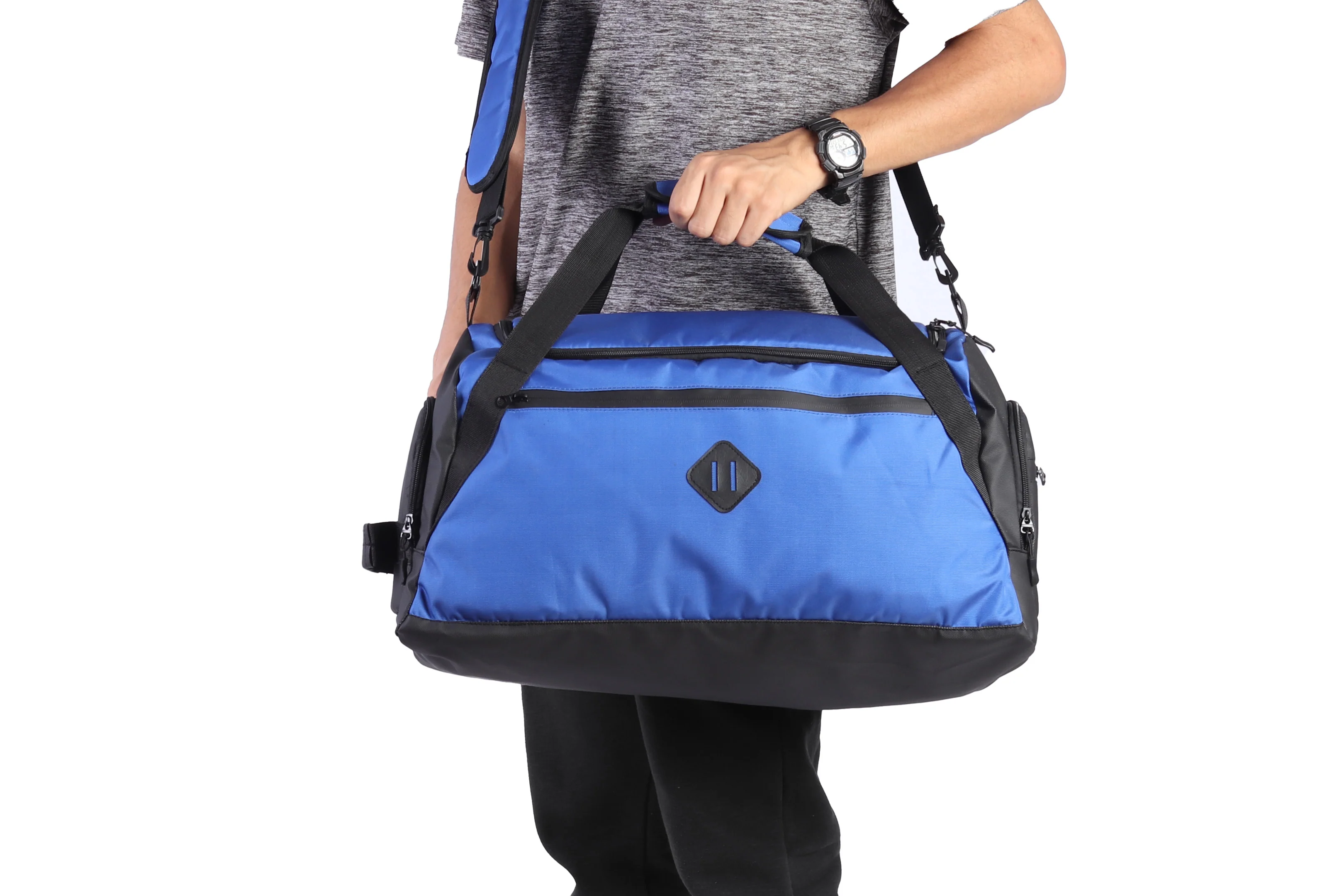 Ar Motion duffel bag - Image 12